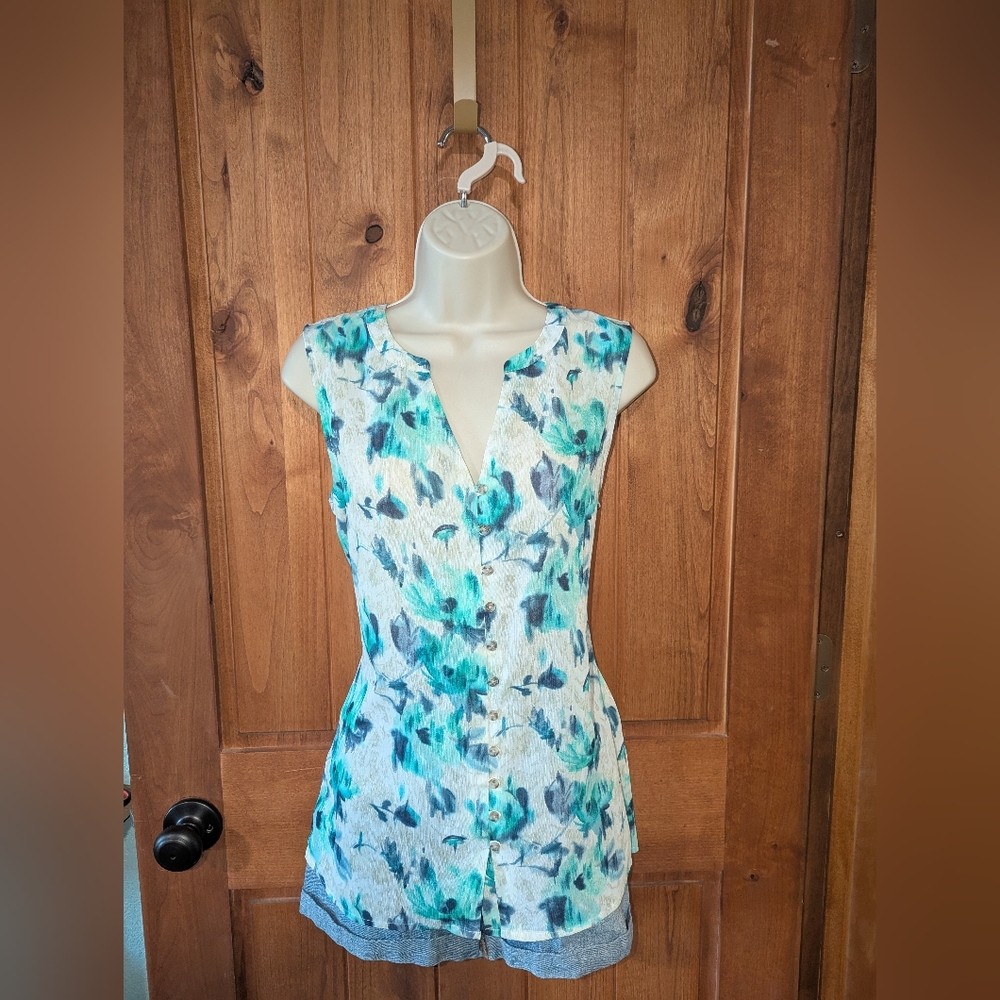 Croft & Barrow Blue and Green Floral Top